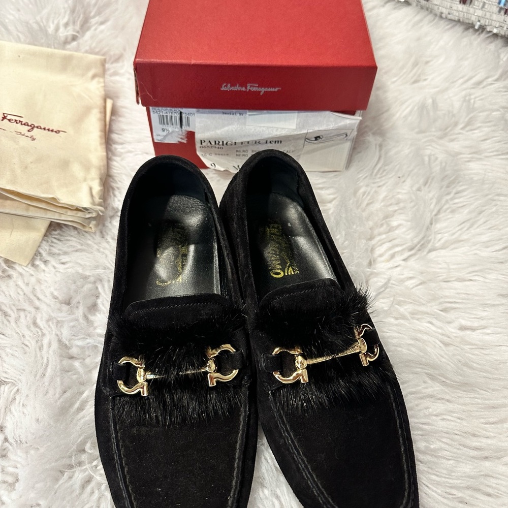 Designer shoes , bags and trench coat - Picture 7 of 15